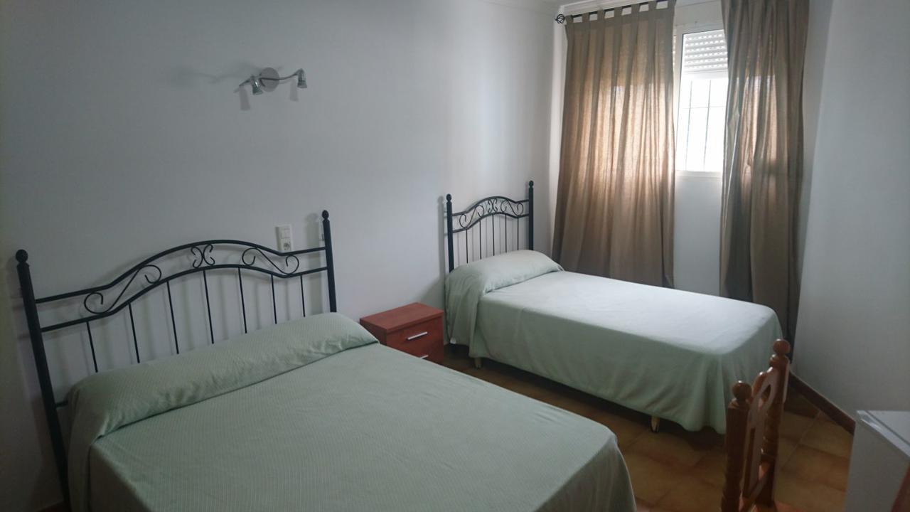 Hostal Tamarindos Matalascañas Esterno foto