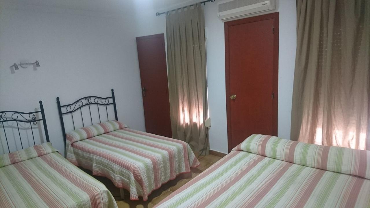 Hostal Tamarindos Matalascañas Esterno foto